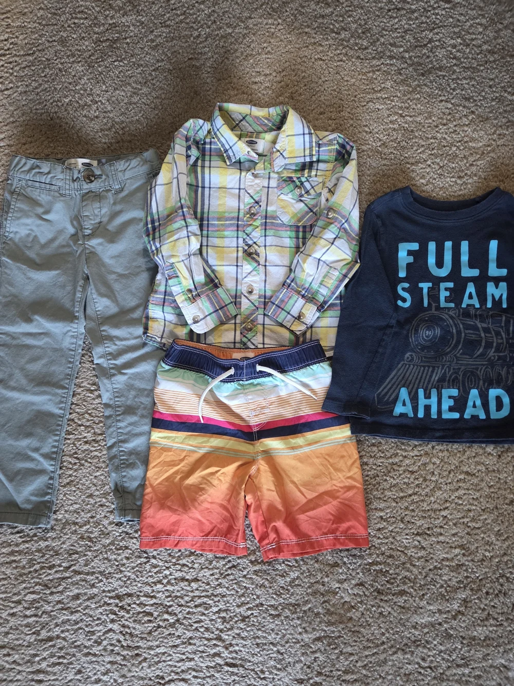 OLD NAVY Boys Assorted Clothing Bundle Size 4T